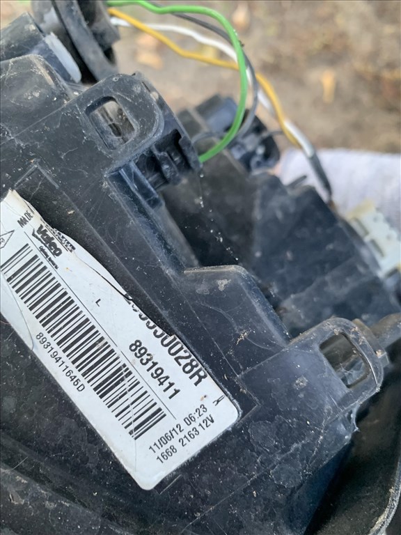 Renault Mégane III Csomagtér ajtó belső jobb és bal hátsó lámpa 265550028r 265500027r 4. kép