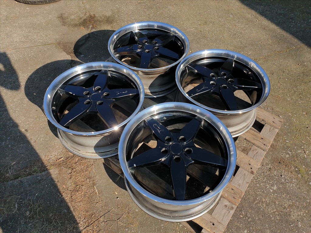18" 5x108 WOLF 5. kép
