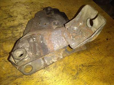 Volkswagen Transporter T4 91-03 Motortartó Bak