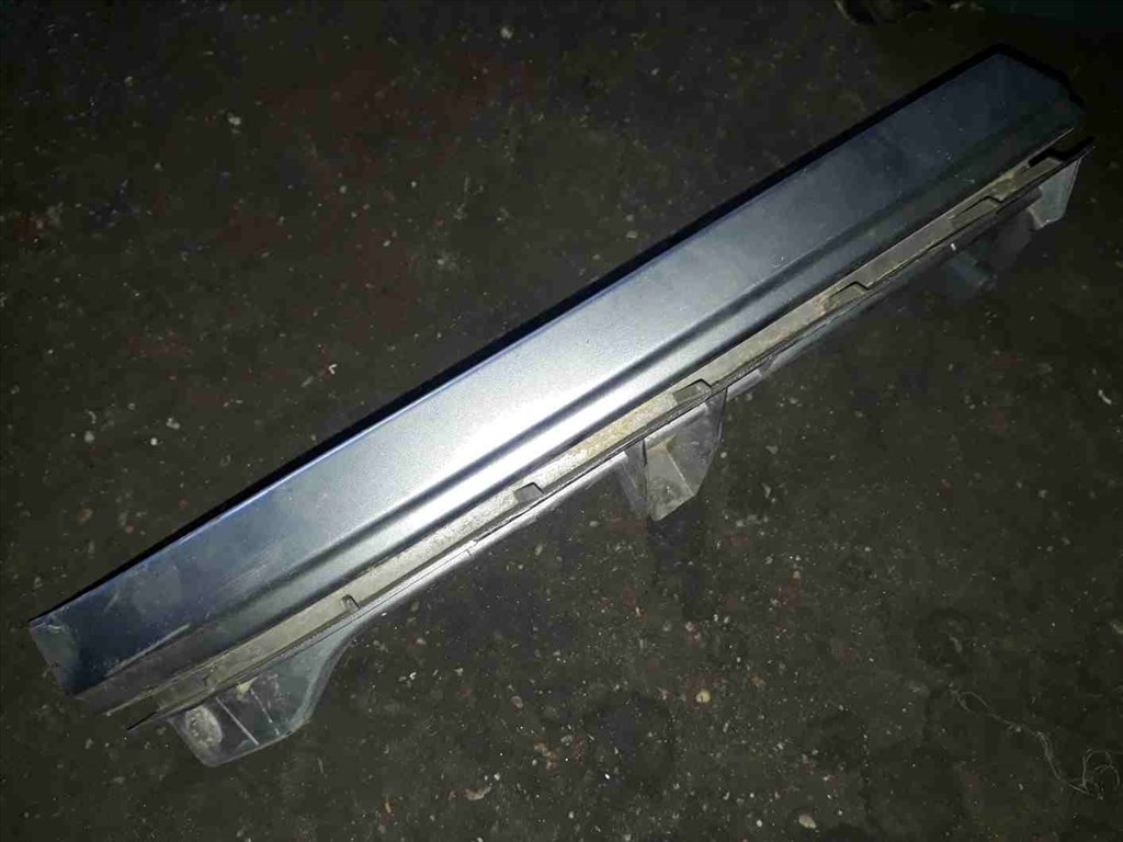 Opel Zafira A Jobb Fényszóró Díszléc 90 580 652 1. kép