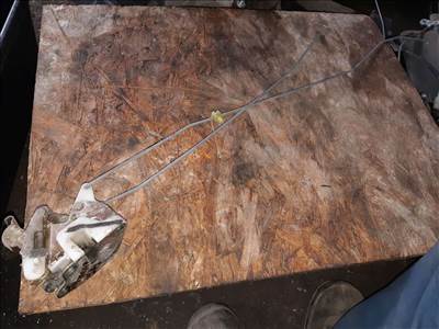 Mitsubishi Pajero Jobb Hátsó Ajtó Zárszerkezet