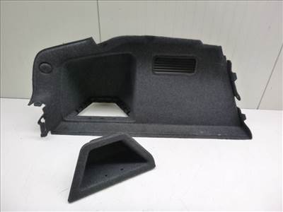 Audi A4 4 ajtós (8E B7) bal hátsó csomagtér oldalkárpit 8E5863887J