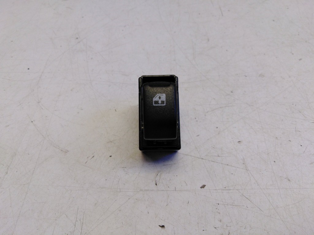 Chevrolet Spark (M300) bal hátsó ablakemelõ kapcsoló 1. kép