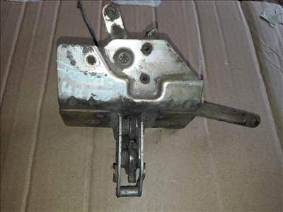 Opel Frontera A Csomagtérajtó Zár