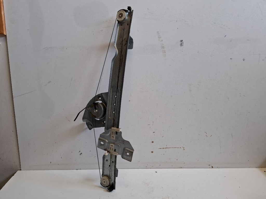 Dacia duster (HS) bal elsõ Ablakemelõ szerkezet elektromos 8200733829 2. kép