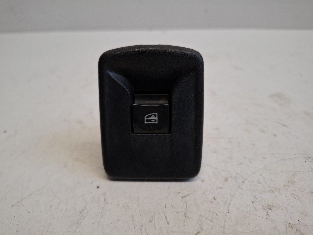 Dacia Sandero (B52) jobb elsõ ablakemelõ kapcsoló 254217475R 1. kép