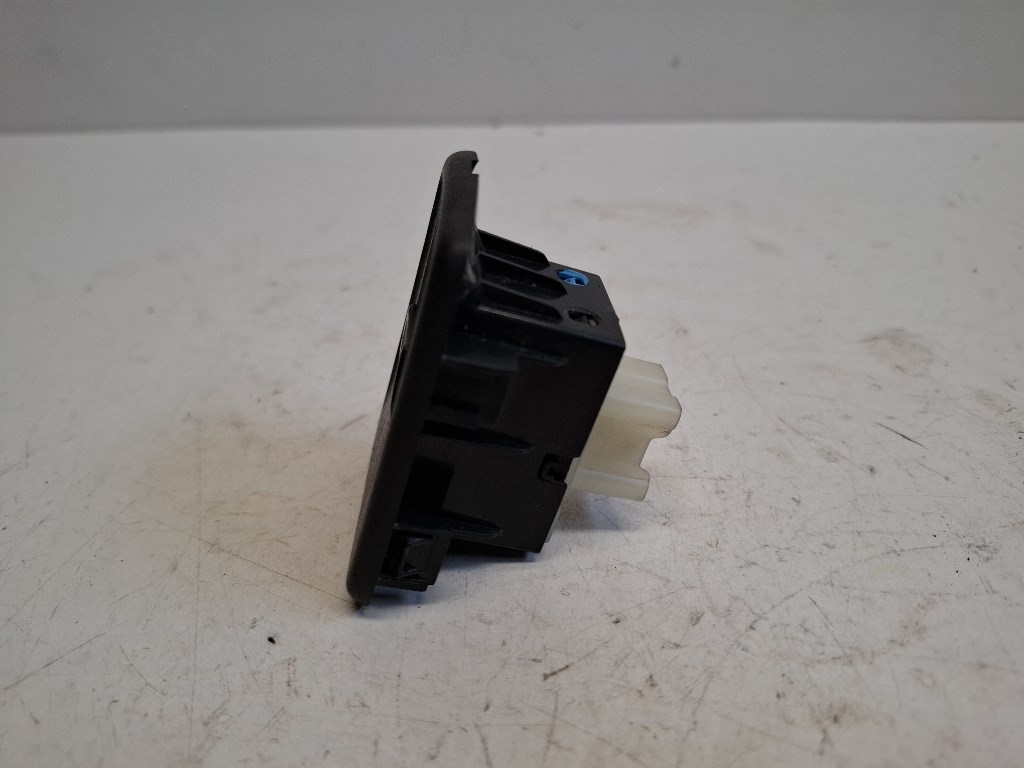 Dacia Sandero (B52) jobb elsõ ablakemelõ kapcsoló 254217475R 2. kép