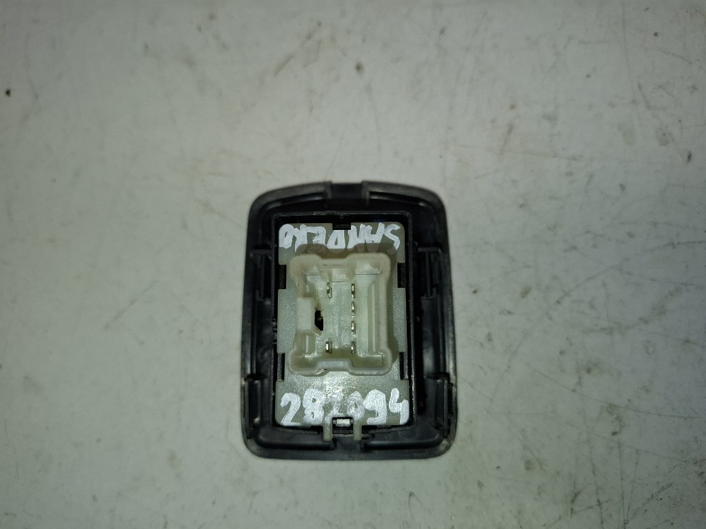 Dacia Sandero (B52) jobb elsõ ablakemelõ kapcsoló 254217475R 3. kép