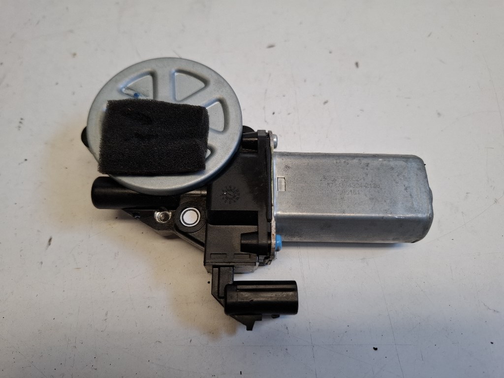 Dacia Spring jobb hátsó ablakemelõ motor 7050EGTR0021 2. kép