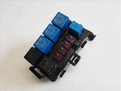 Kia Ceed (ED) jobb biztosítéktábla motortér