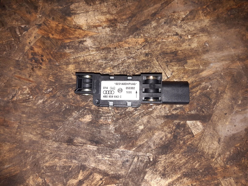 Audi A6 C5 Ütközés Érzékelõ 4B0 959 643 C 1. kép
