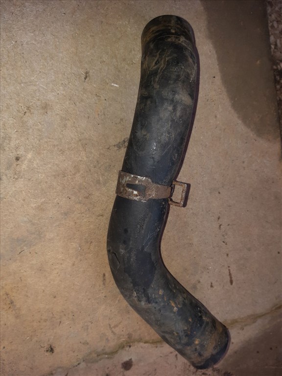 Suzuki Swift III 04-10 Vízcsõ 2. kép