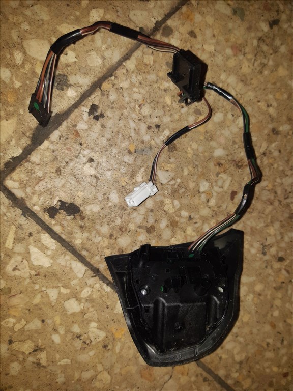 Opel Corsa D Bal Multikormány Kapcsoló 13222031 2. kép