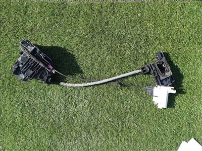 Mercedes-Benz S W222, V222, X222 gyári bal első ajtózár  a0997206700