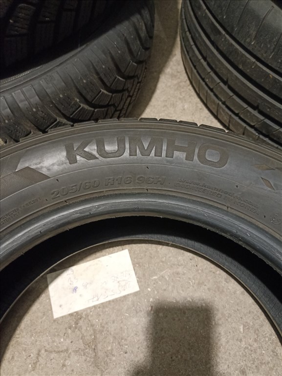 205/6016" újszerű Kumho téli gumi gumi 7. kép