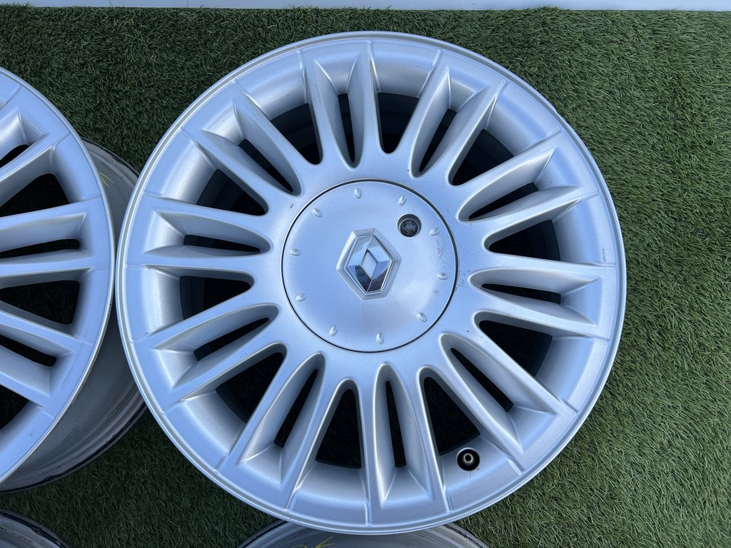 4x100 16" Renault gyári alufelni 6,5Jx16h2 ET49 5. kép
