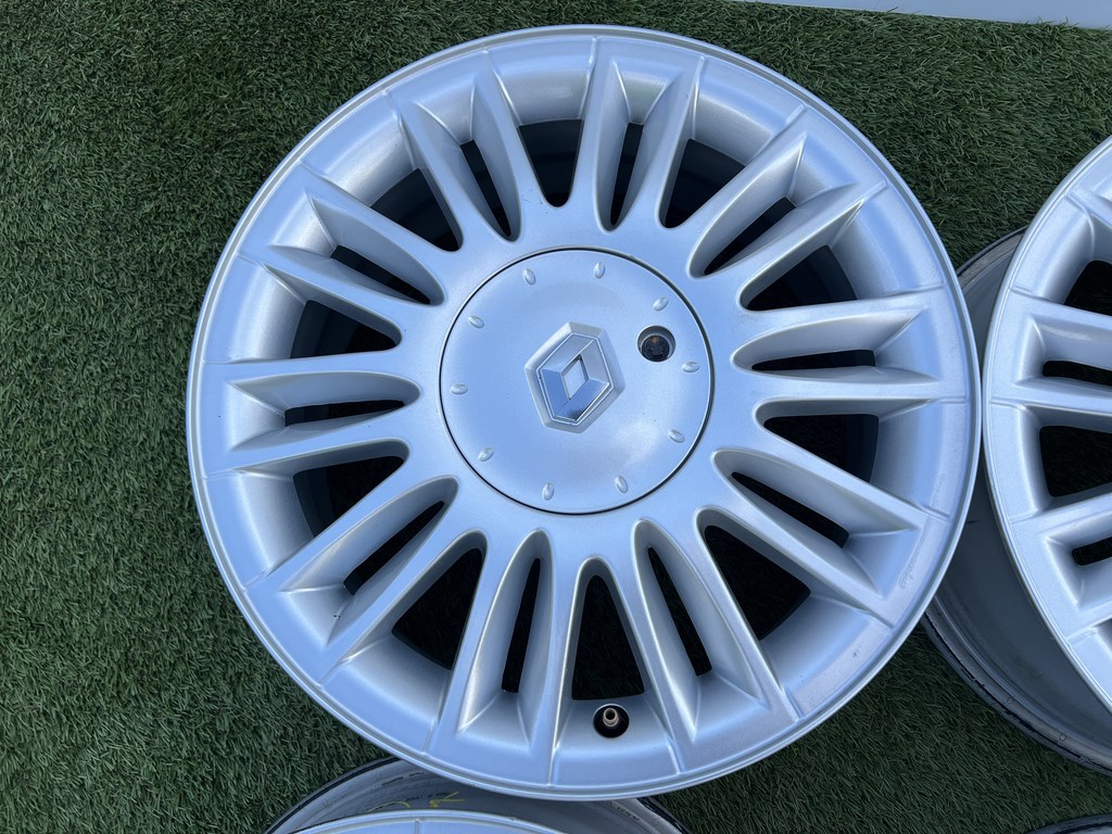 4x100 16" Renault gyári alufelni 6,5Jx16h2 ET49 6. kép