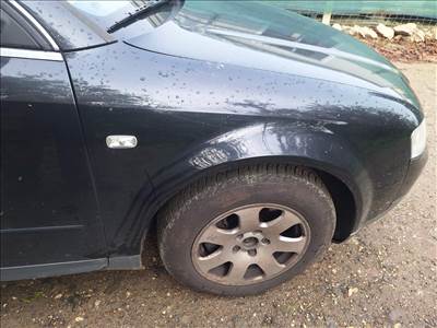 Audi A4 (B6/B7) LZ9W jobb első sárvédő 