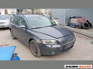 Volvo V50 Jobb első Dobbetét (Kerékjárati, Műanyag)*147412*