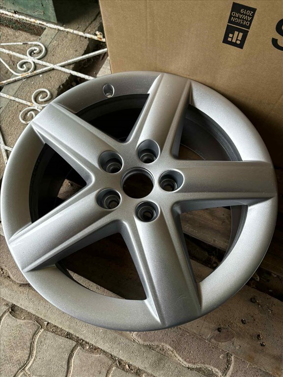 5x112 lyukosztású 7,5JJ 17" újszerű (gyári felni) alufelni 1. kép