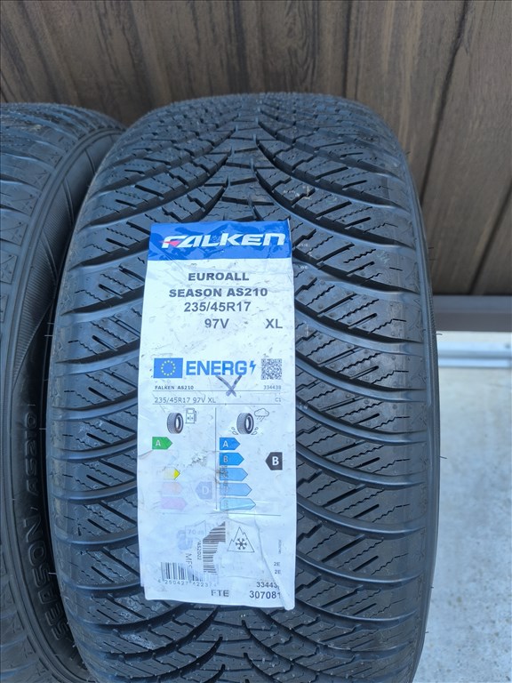 235/45R17 ÚJ Falken négyévszakos gumi 2db 235/45 r17 3. kép