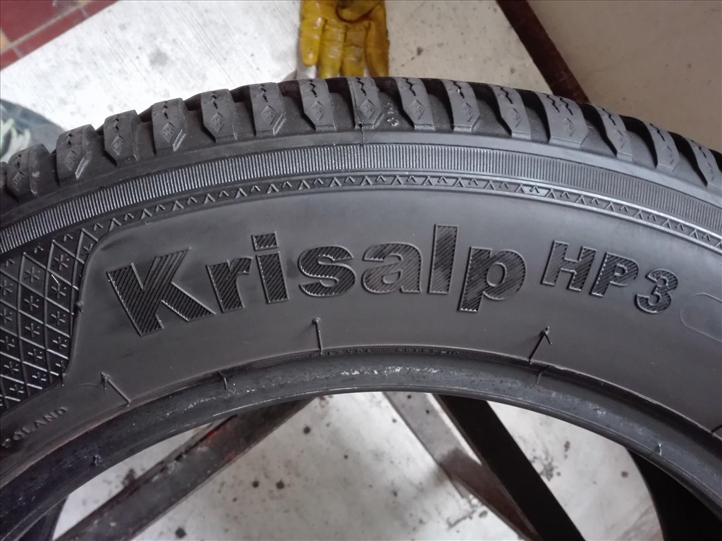 205/60R16 Kleber  téli gumi garnitúra 205/60 r16 4. kép