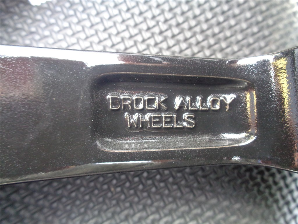 Brock alufelni 16-os, 5×114.3-as osztóval szép állapotban eladó.  7. kép