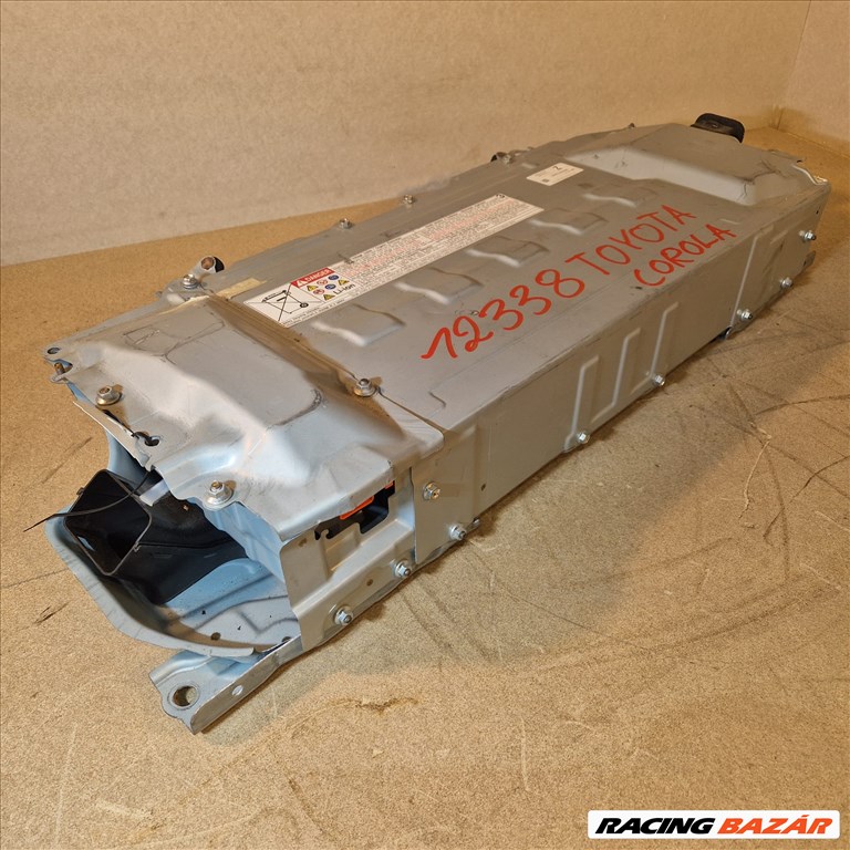 Toyota Corolla (ZWE211) 1.8 Hybrid 122 LE hybrid akkumulátor (HV akkumulátor) g951047121 g928047150 1. kép