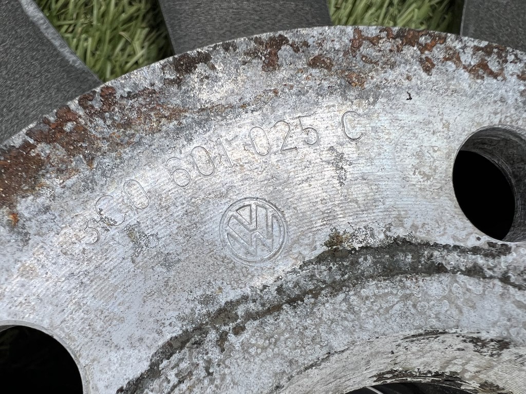 5x112 16" Volkswagen gyári alufelni 7Jx16h2 ET45 7. kép