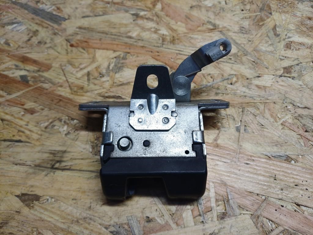 Opel Corsa C (2000-2010) Csomagtérajtó Zár 2. kép