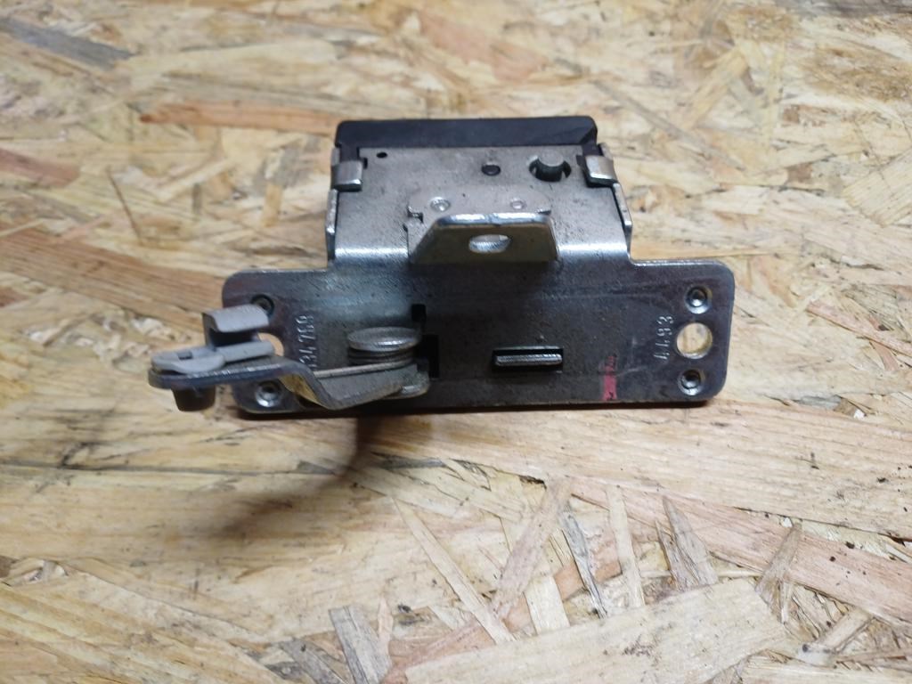 Opel Corsa C (2000-2010) Csomagtérajtó Zár 3. kép