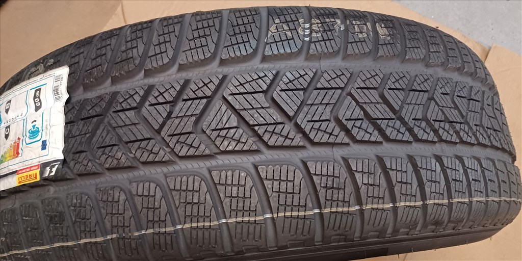 Új! Mercedes W167 Gle 5x112 7,5x18 235/60 R18 új téli gumikkal 4db 9. kép