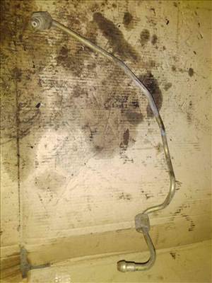 Mazda B2500 Nyomócső