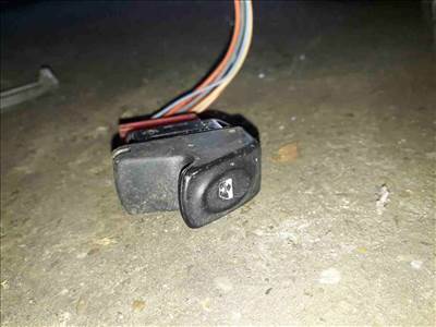 Renault Kangoo II Ablakemelő Kapcsoló