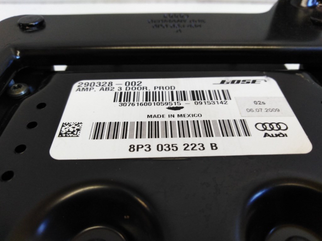 Audi A3 3 ajtós (8P) erõsítõ 8P3035223B 3. kép