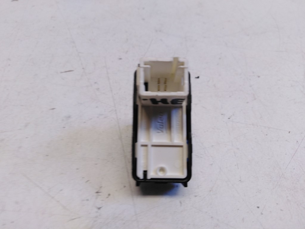 Citroen C4 grand picasso jobb hátsó ablakemelõ kapcsoló 96762292ZD 2. kép