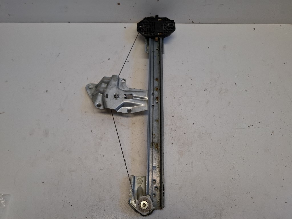 Dacia Sandero (B52) bal elsõ Ablakemelõ szerkezet elektromos 807211440R 1. kép