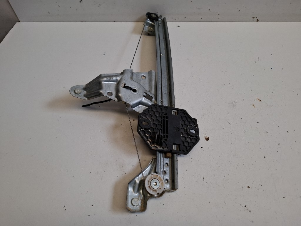 Dacia Sandero (B52) bal hátsó Ablakemelõ szerkezet elektromos 827211031R 1. kép