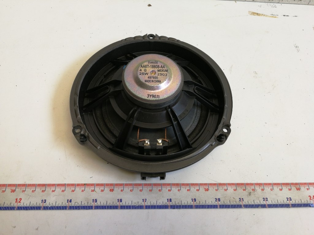 Ford Focus jobb elsõ hangszóró AA6T18808AA 2. kép