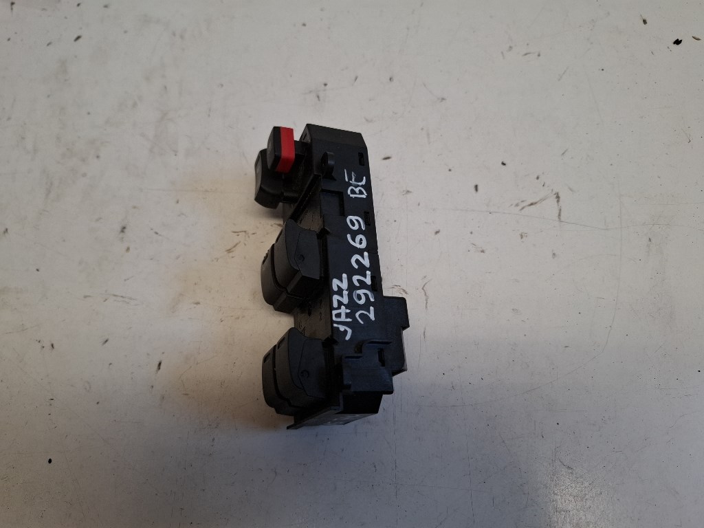Honda Jazz (GE) bal elsõ ablakemelõ kapcsoló 2. kép