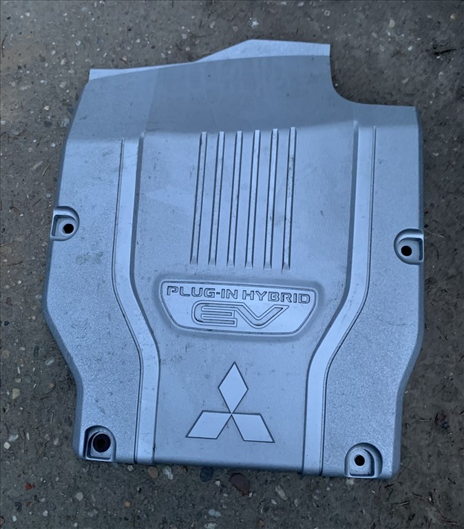 Mitsubishi Outlander III motoburkolat 1. kép