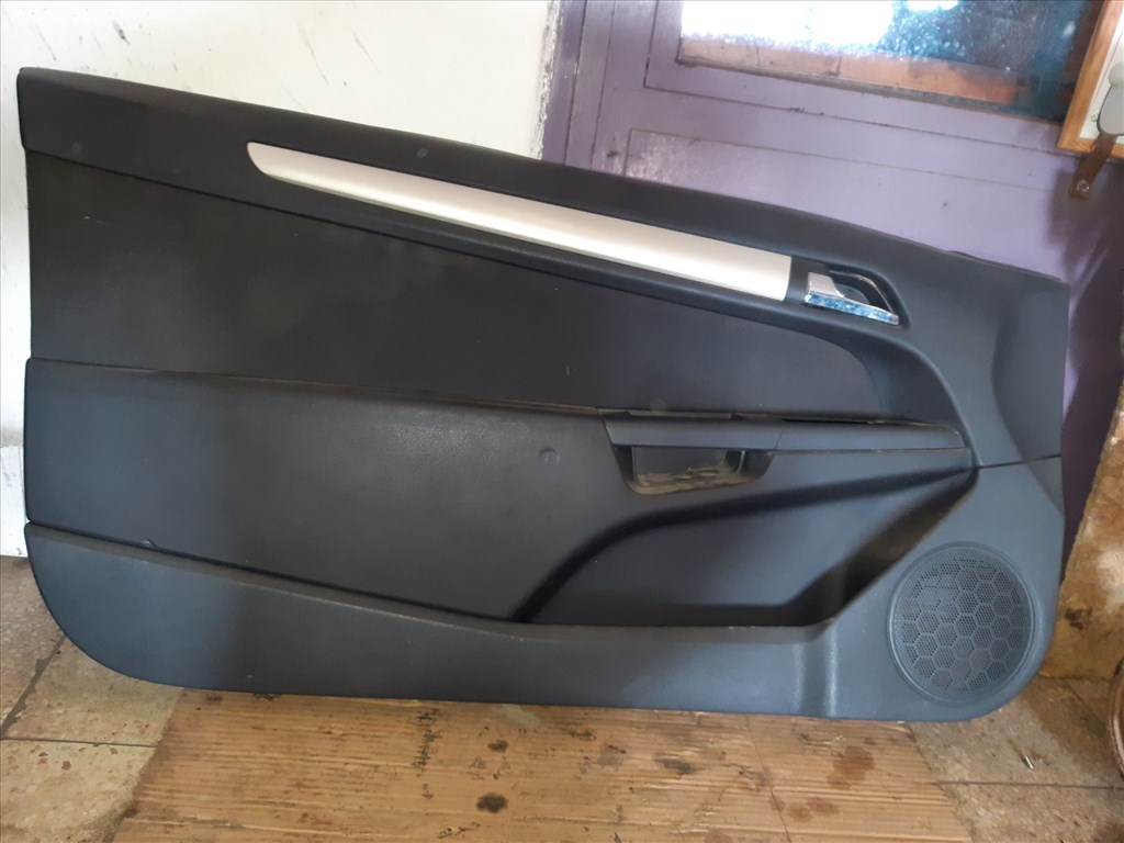 Opel Astra H Bal Elsõ Ajtókárpit 13234617 1. kép