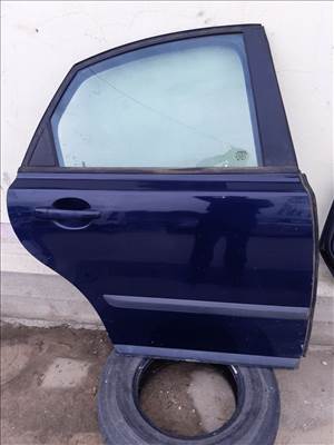 Volvo V70 00-06 Jobb Hátsó Ajtó