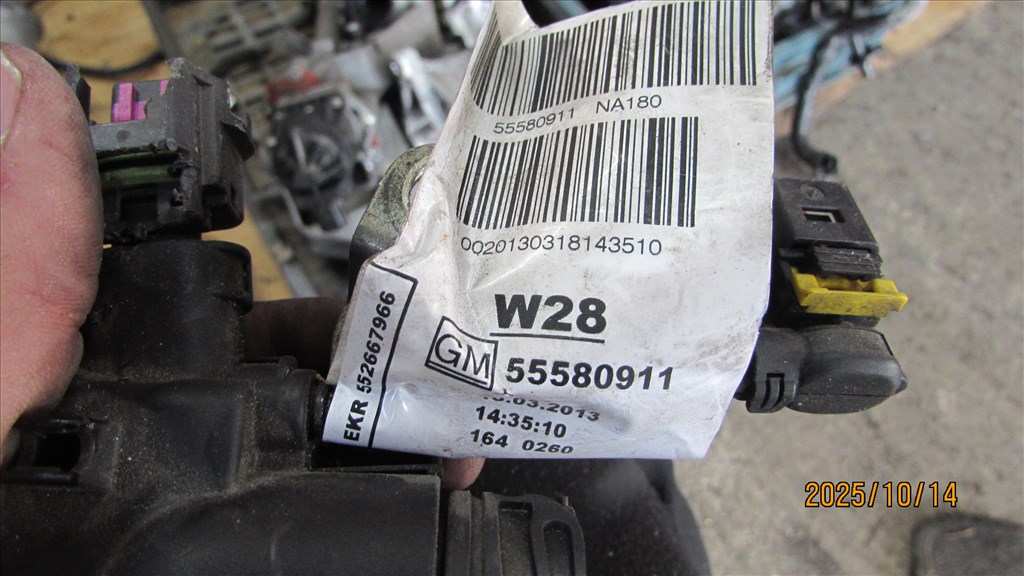 Opel Zafira C Tourer 2013 2.0D A20DTH injektor kábelköteg 55580911 2. kép