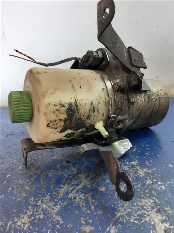 Skoda Fabia 06- Kormányszervó Szivattyú  Szervó Tartály 6Q1 423 051 CK 2. kép