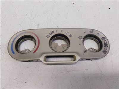 Toyota Yaris (XP10) fûtéskapcsolókeret (fûtés kapcsoló keret) 555190D040