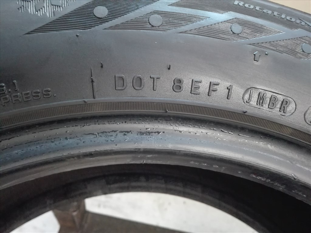 215/60R16 Nexen téli gumi garnitúra 215/60 R16 5. kép