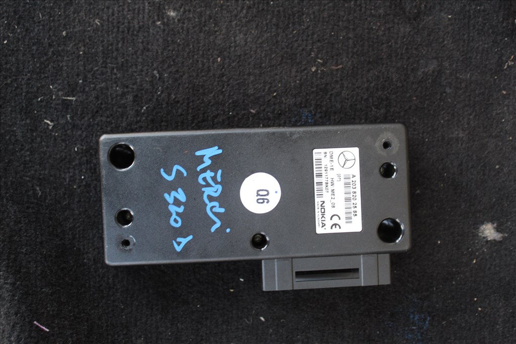 Mercedes S 320 W220  telefon vezérlő A2038202585 1. kép