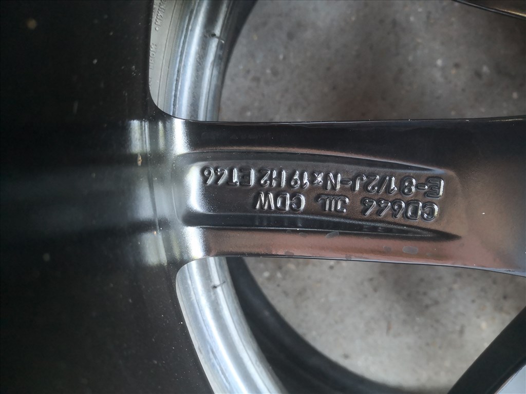 Audi 19-es gyári sérült alufelni 1db 2. kép