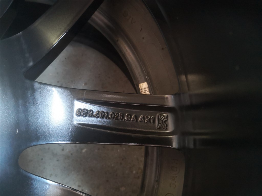 Audi 19-es gyári sérült alufelni 1db 10. kép